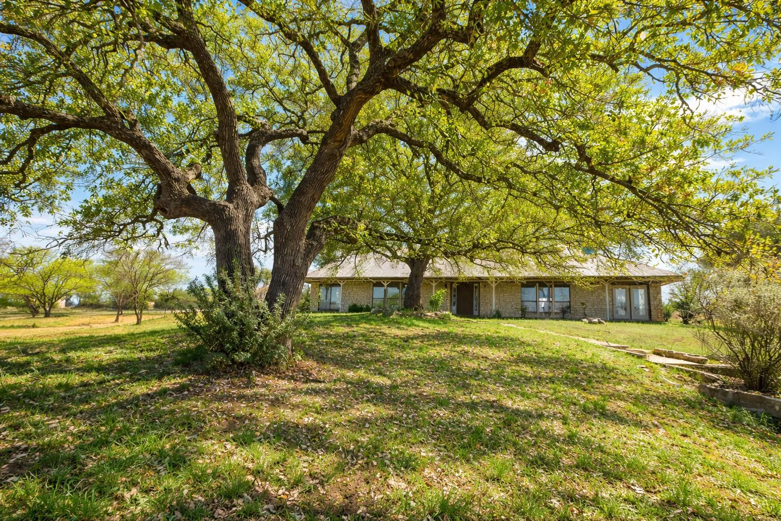 3410 W Ranch Road 152