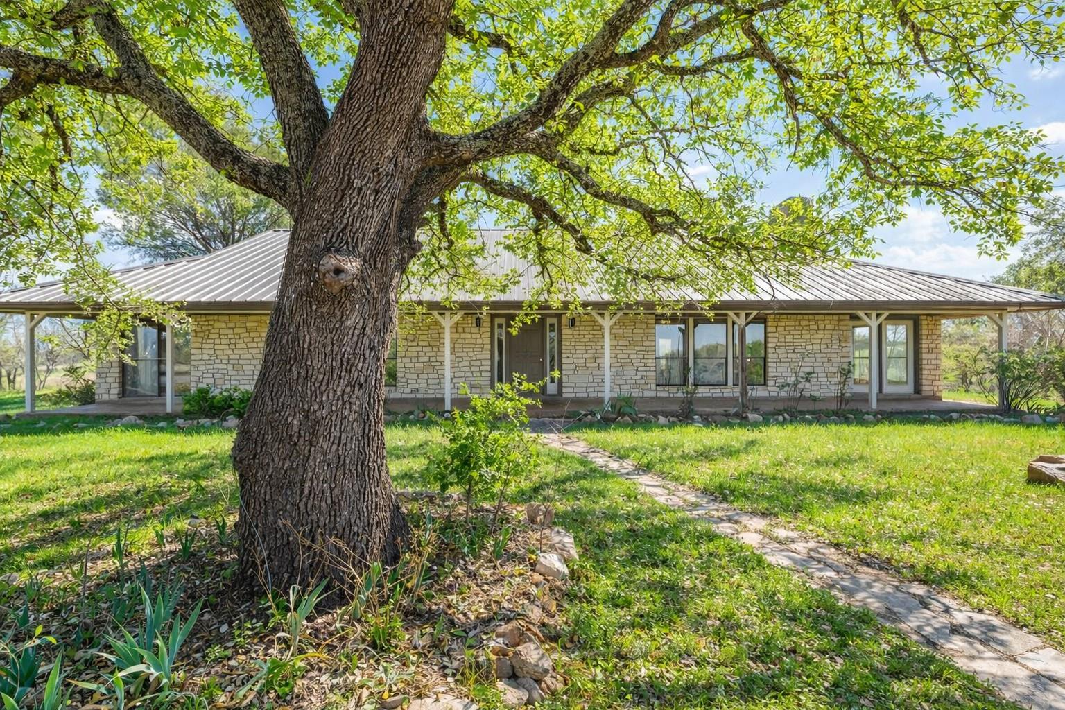 3410 W Ranch Road 152