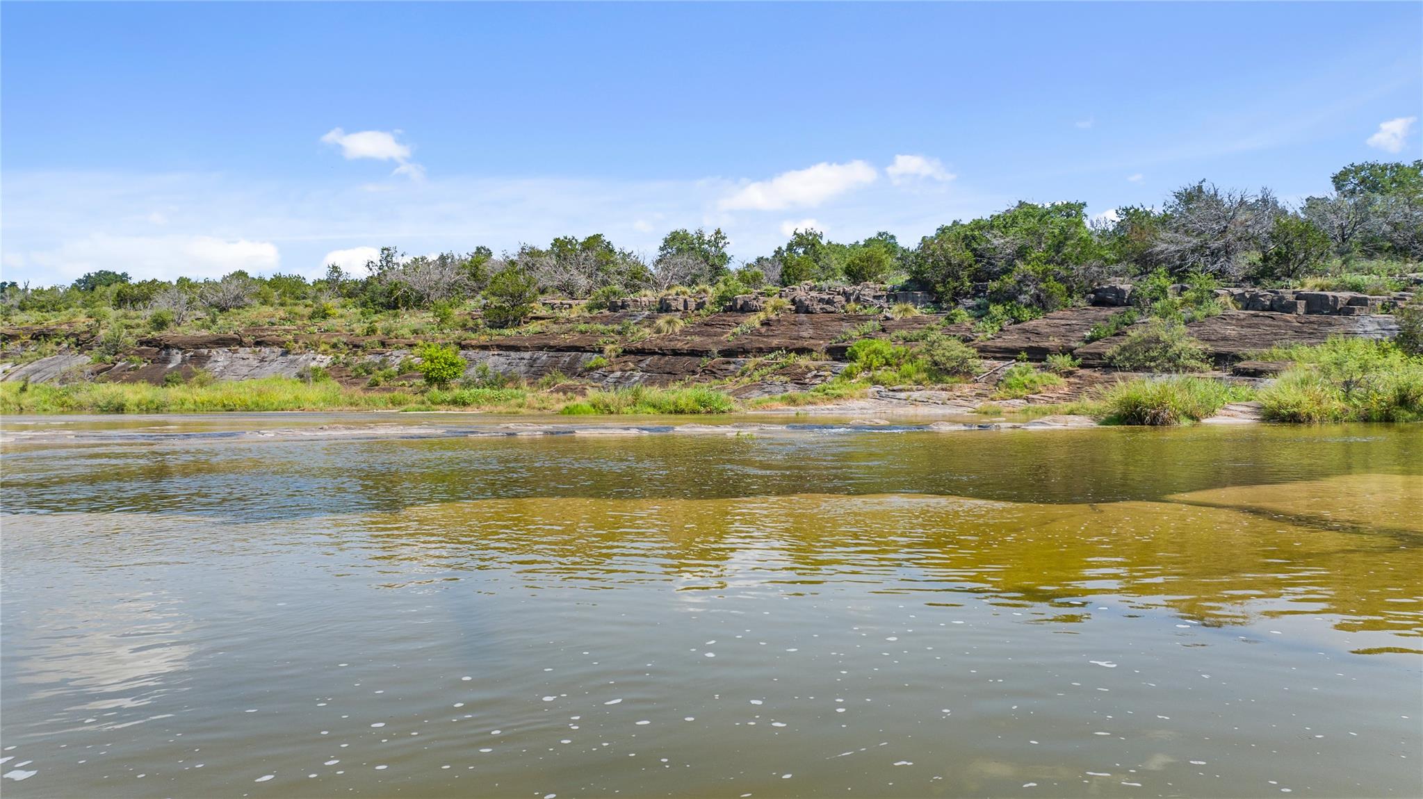 435 Wolf Ranch RD