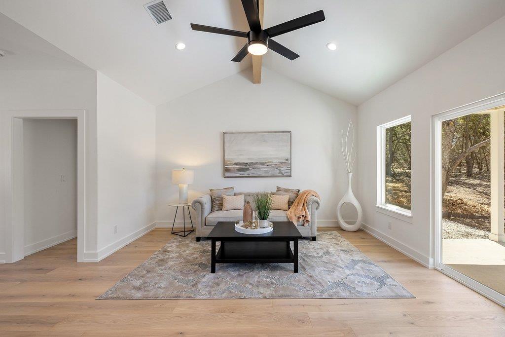 408 Rust Ranch Rd, Blanco,Texas