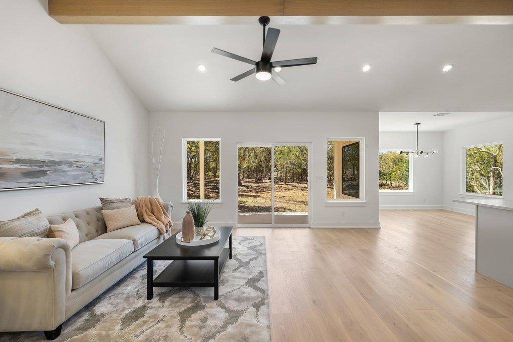 408 Rust Ranch Rd, Blanco,Texas