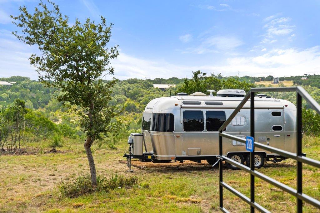 2126 Hidden Valley Ranch RD