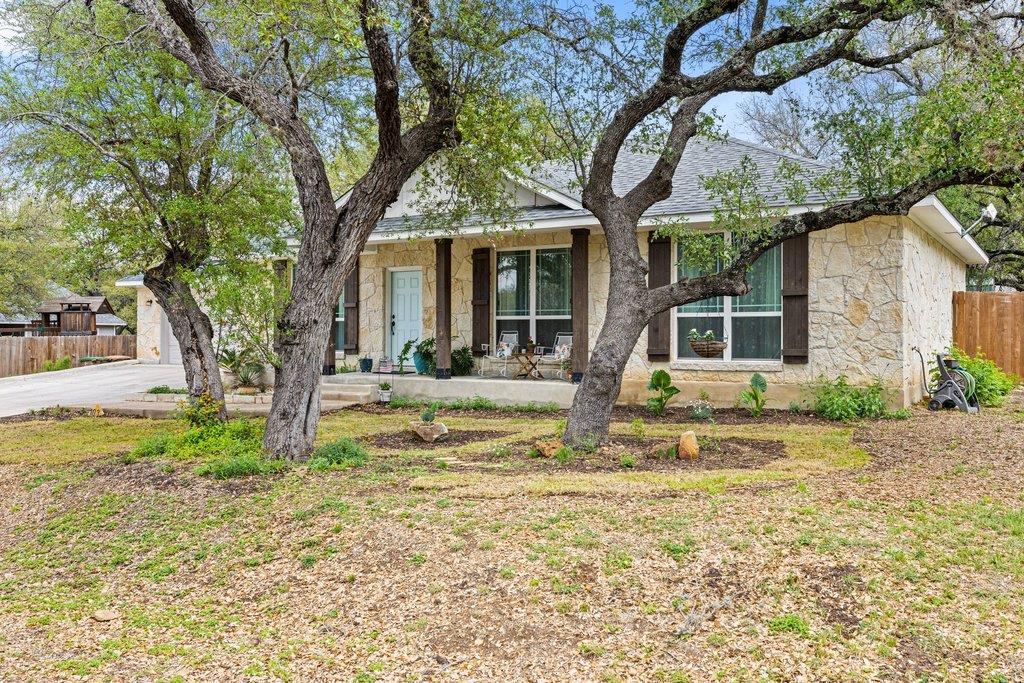 103 Leaning Oak CIR