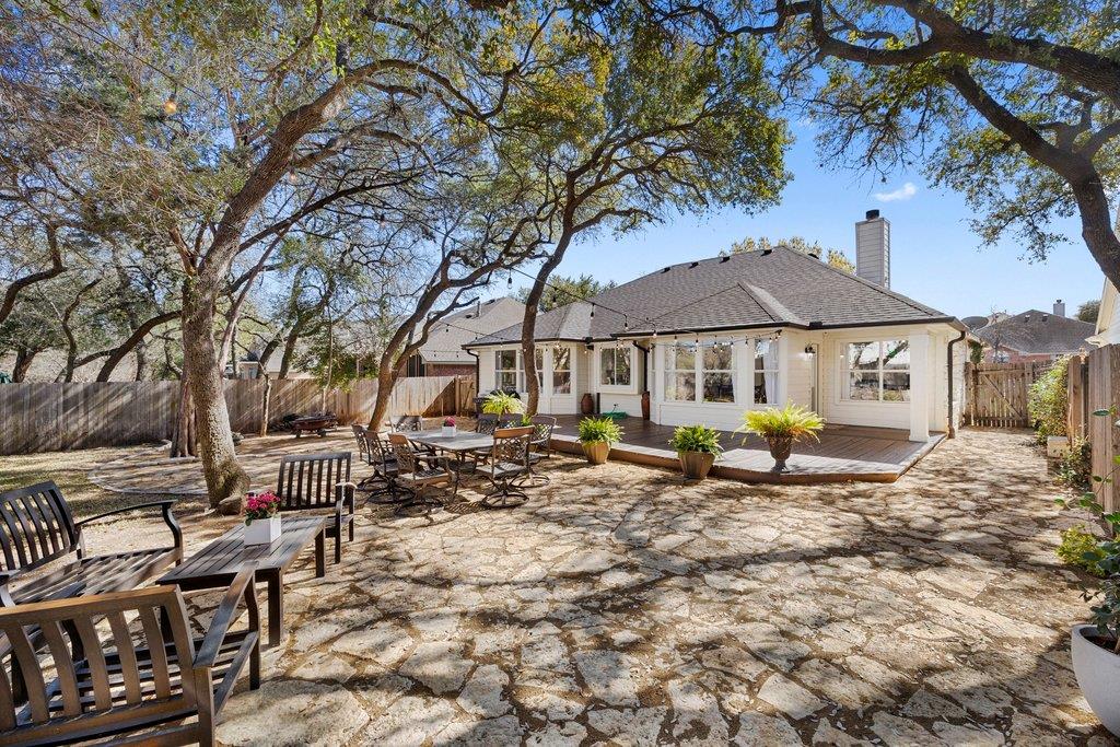 5700 Travis Green LN