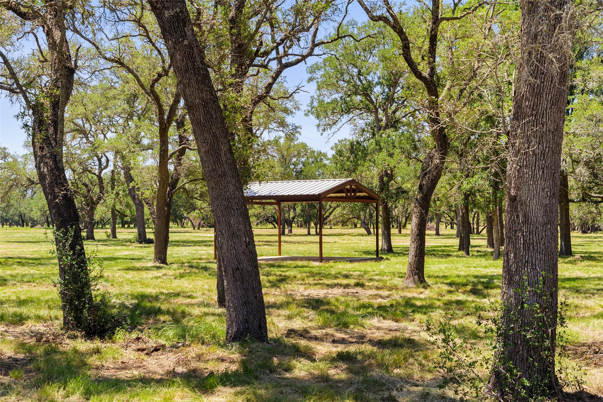 937 Flat Creek RD