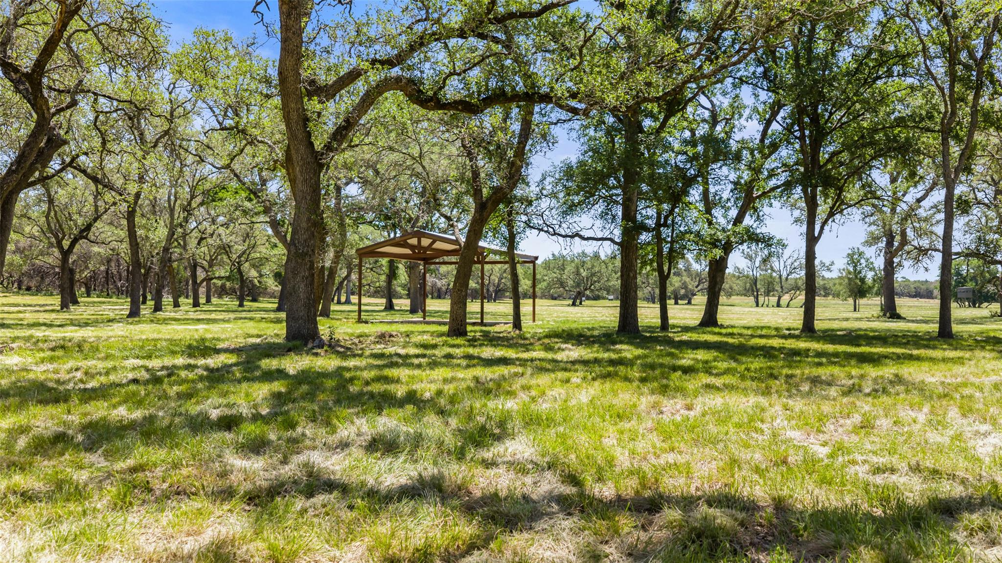 937 Flat Creek RD