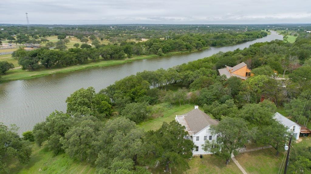 119 River PL