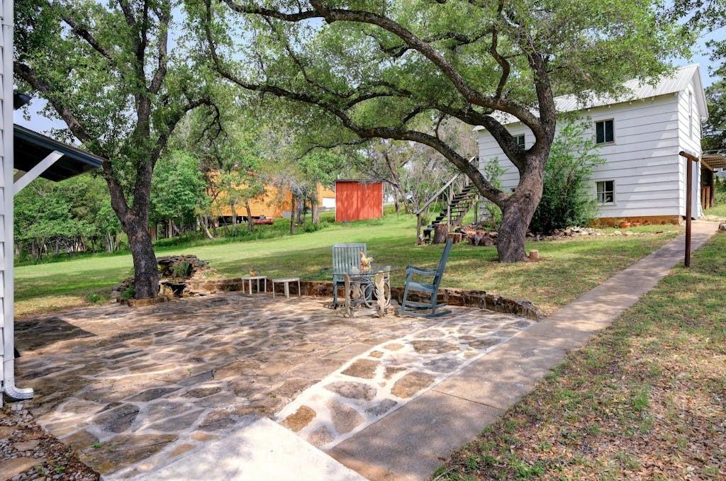 119 River PL