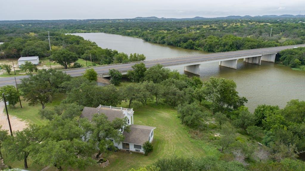119 River PL