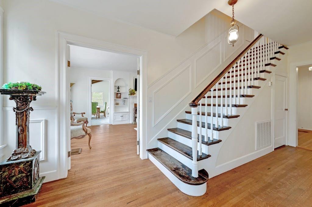 119 River PL