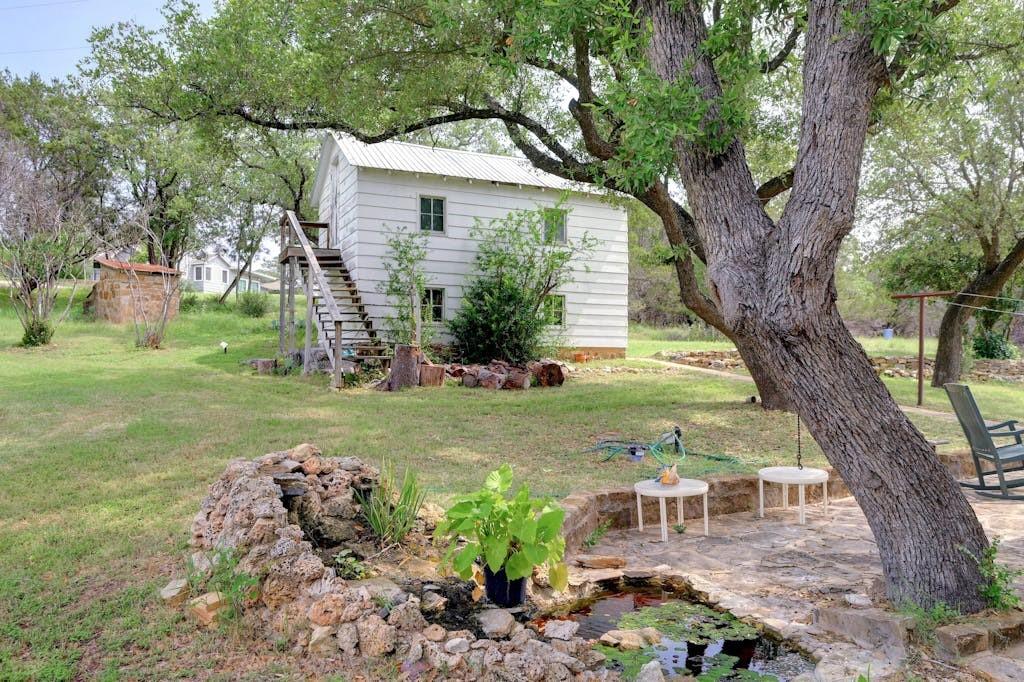 119 River PL