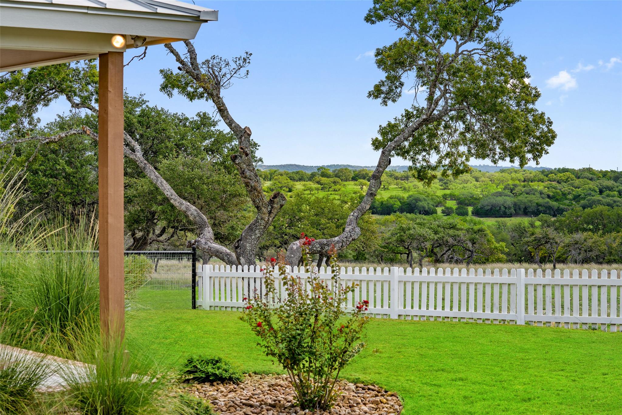 2454 McKinney Loop