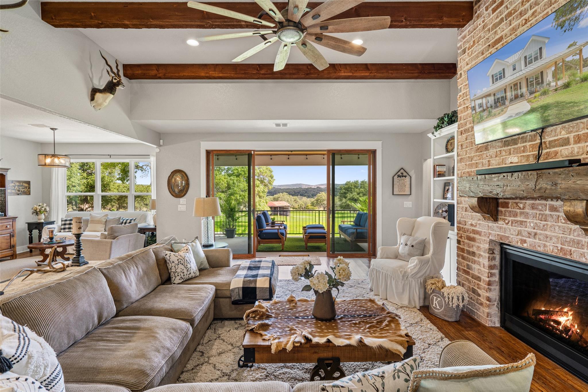 2454 McKinney Loop