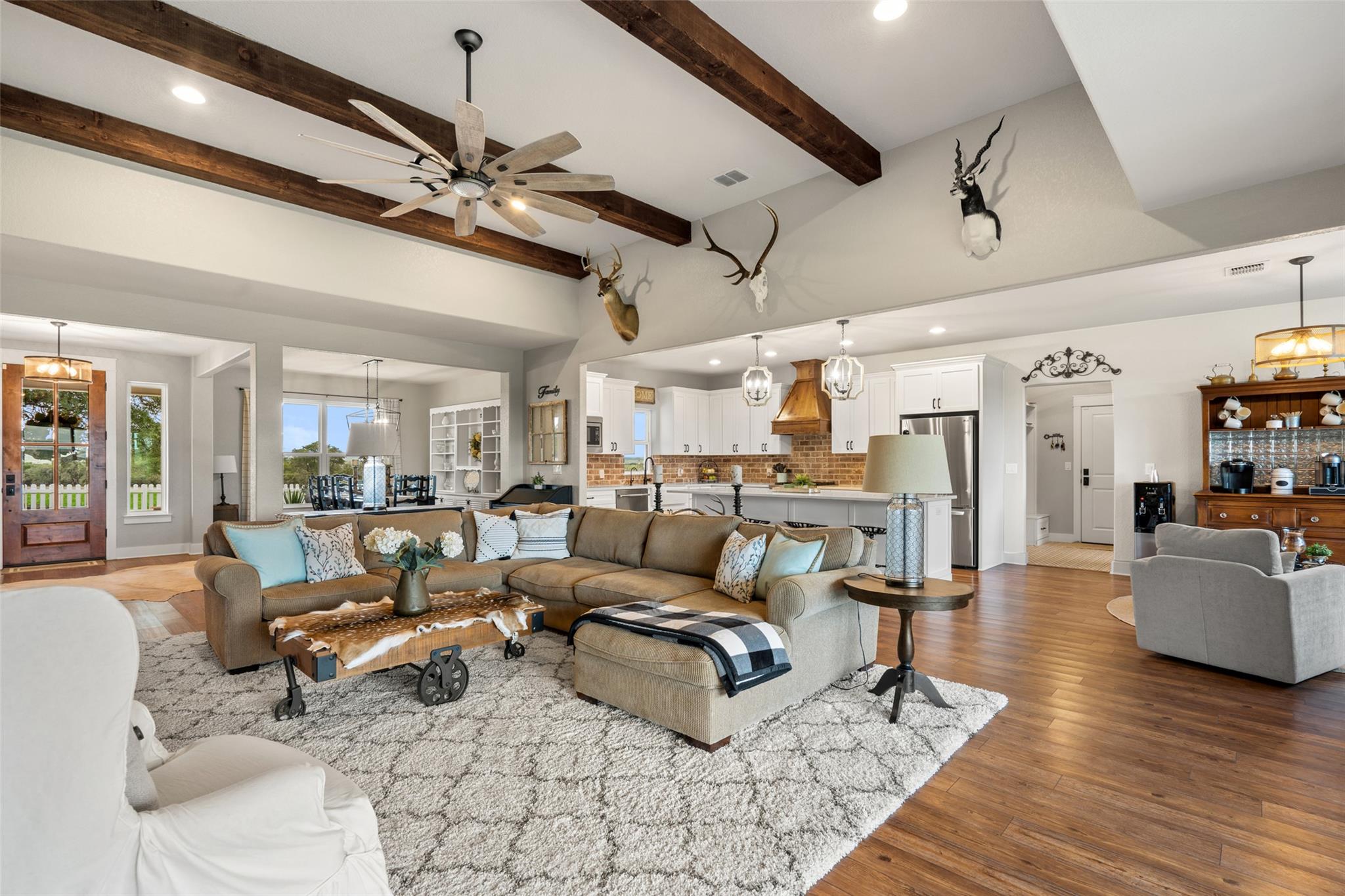 2454 McKinney Loop