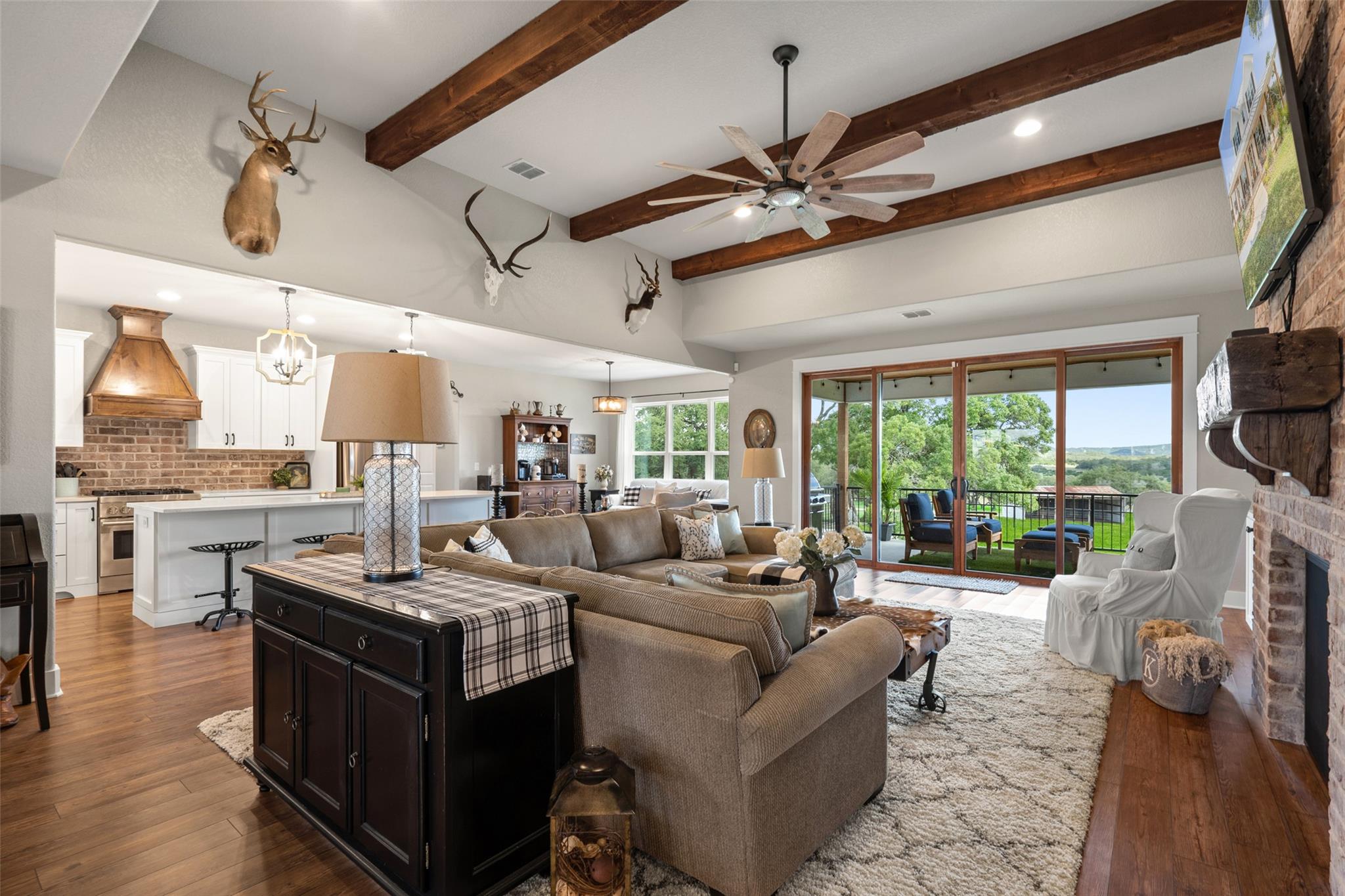 2454 McKinney Loop