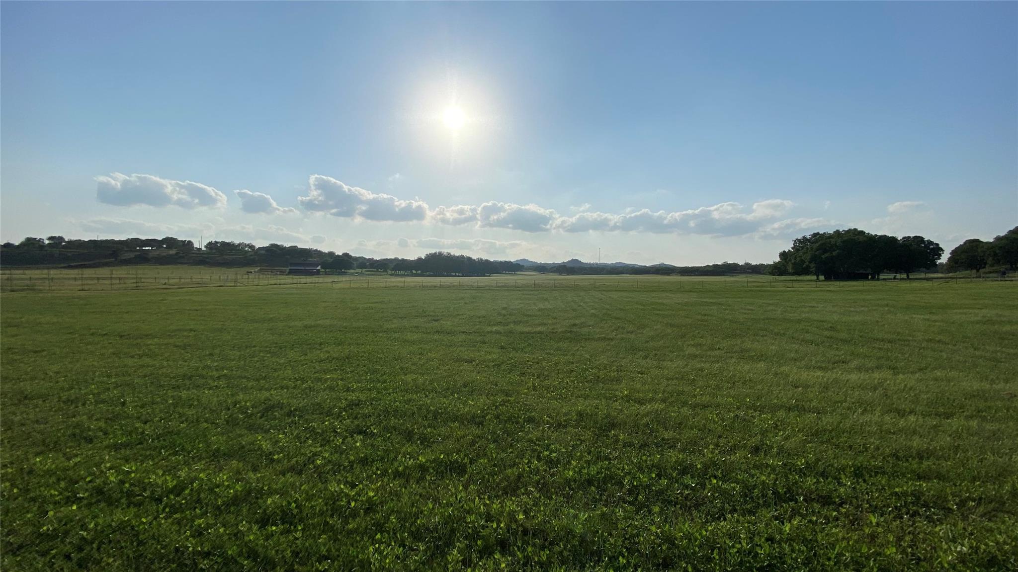 3758 N US Hwy 281
