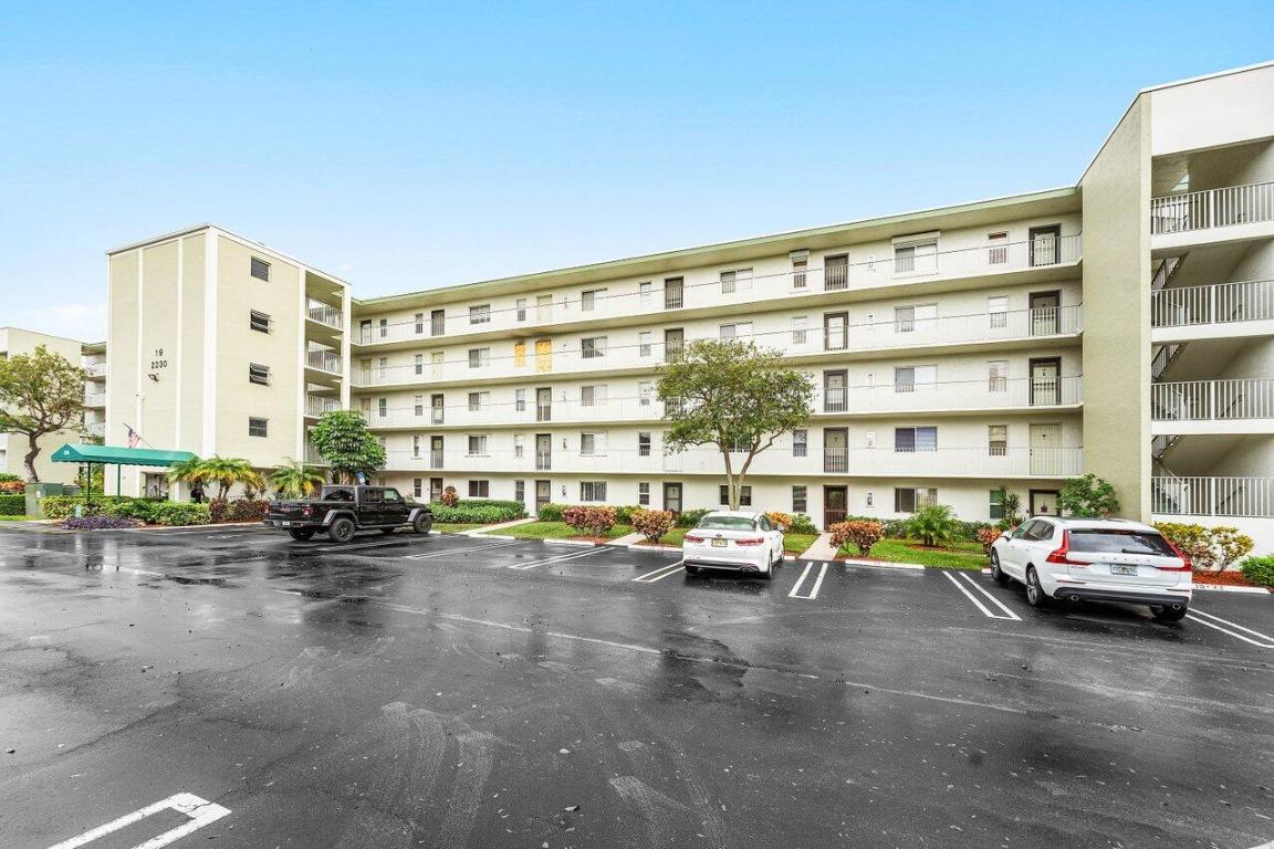 2230 N Cypress Bend Drive 209