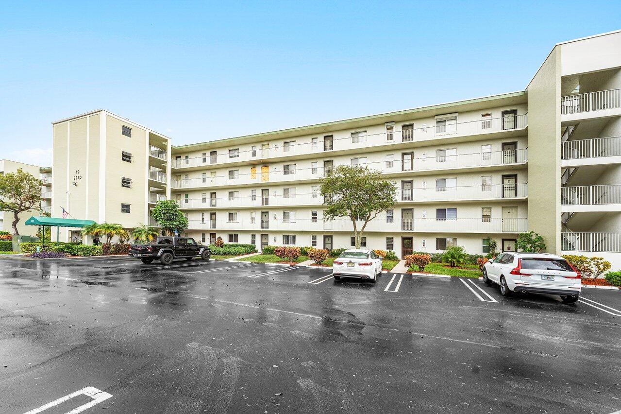 2230 N Cypress Bend Drive 209