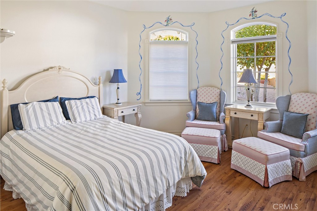 125 N Silver Shoals Drive