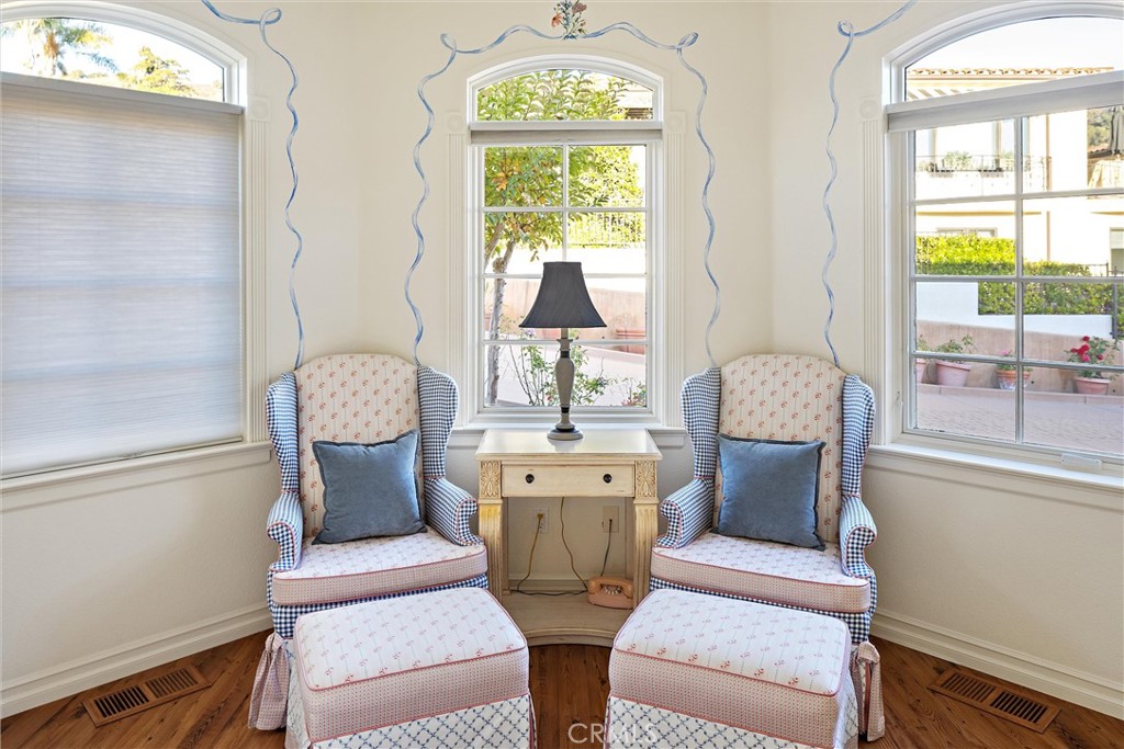 125 N Silver Shoals Drive