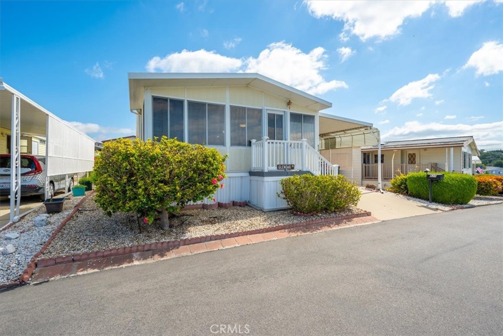 820 Glen Oak