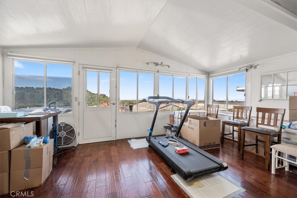 820 Glen Oak