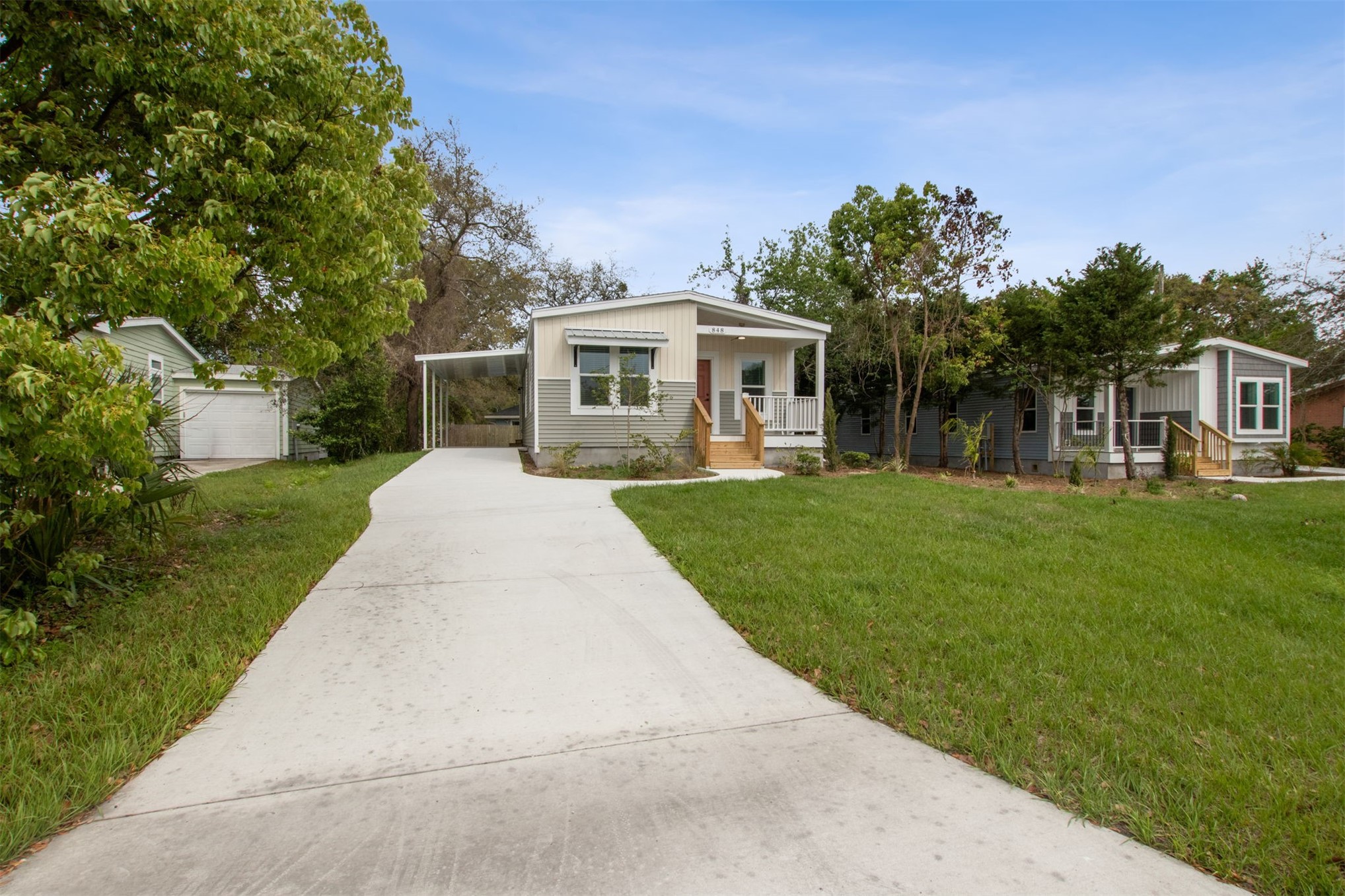 848 S 11TH STREET