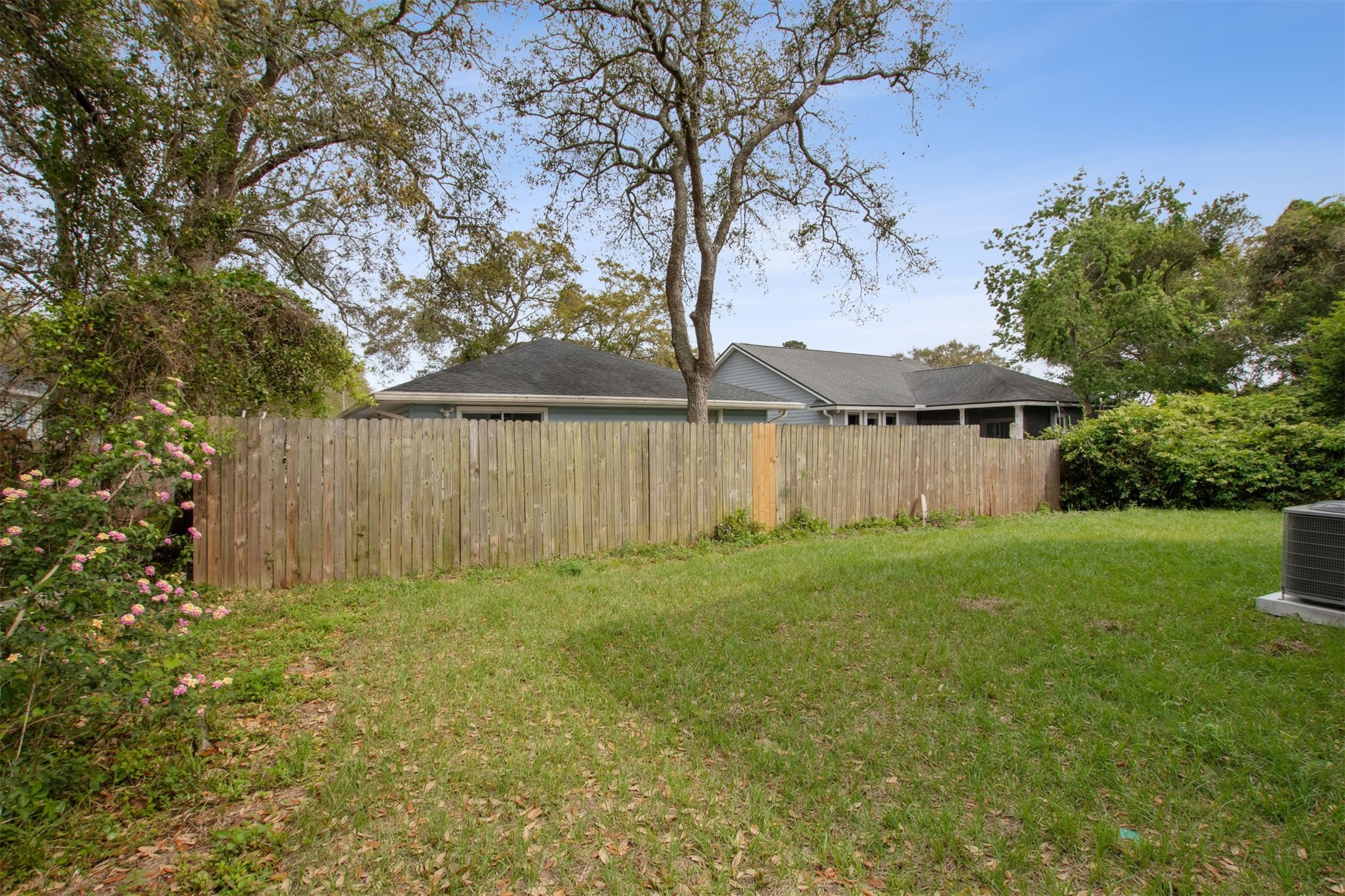 848 S 11TH STREET