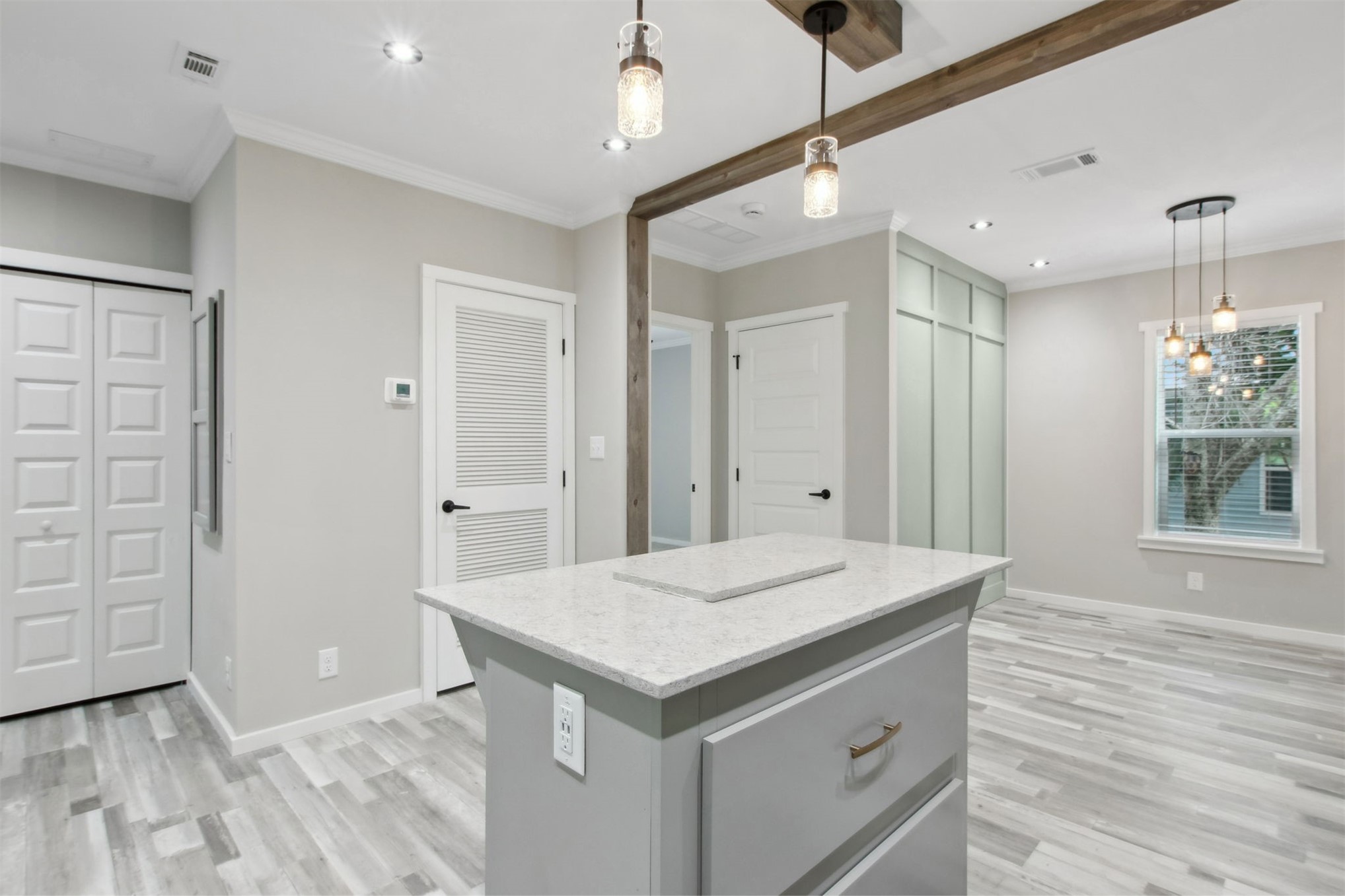 848 S 11TH STREET