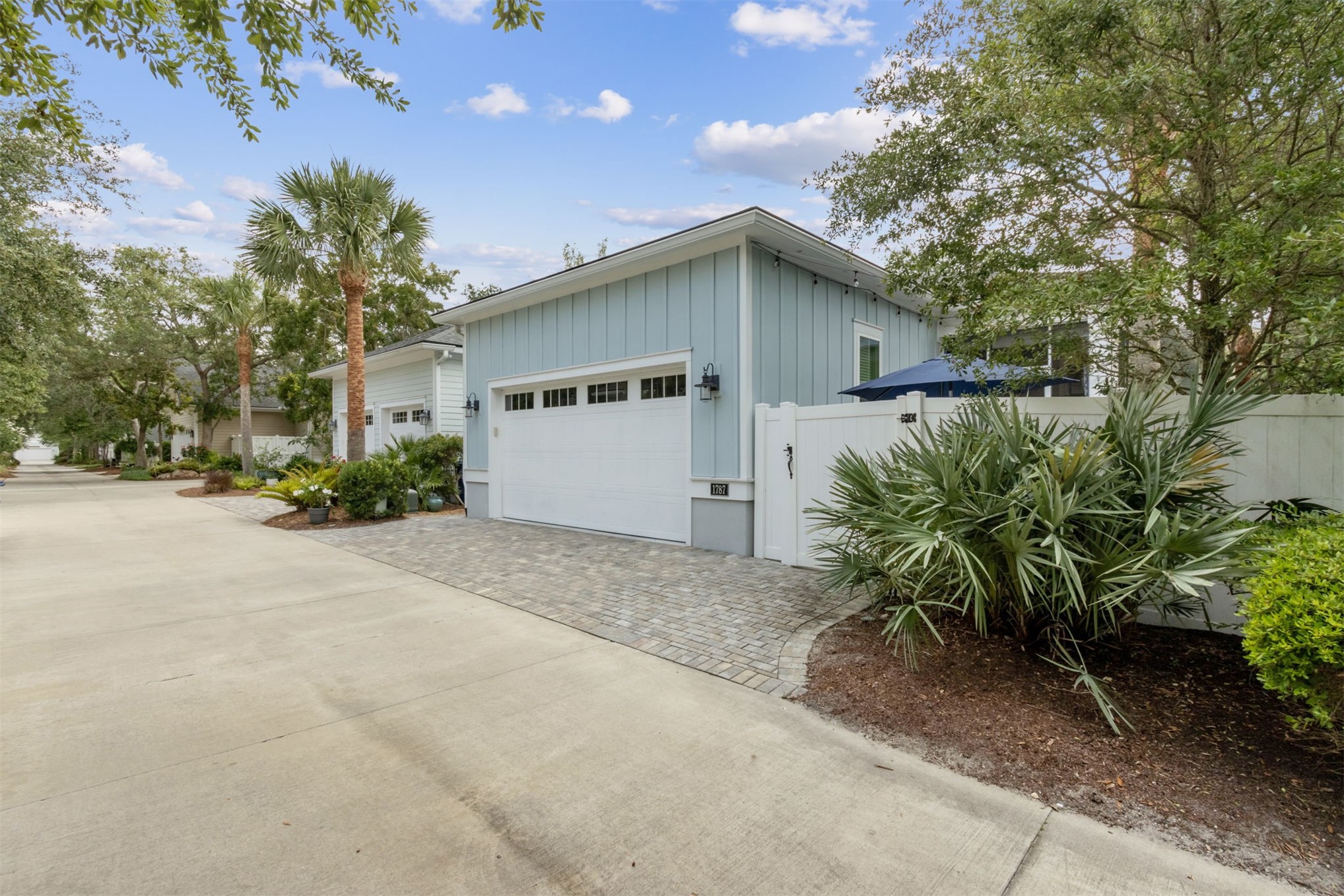 1787 AZALEA STREET