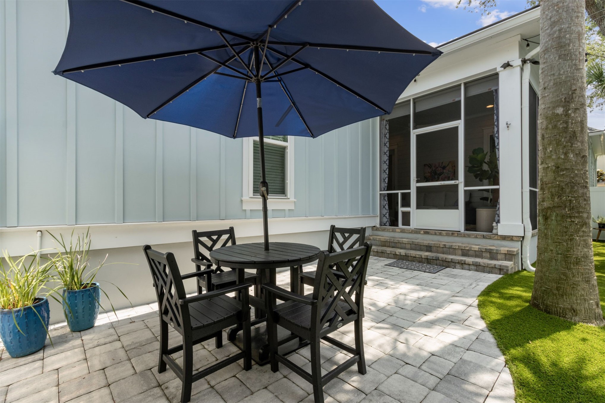 1787 AZALEA STREET