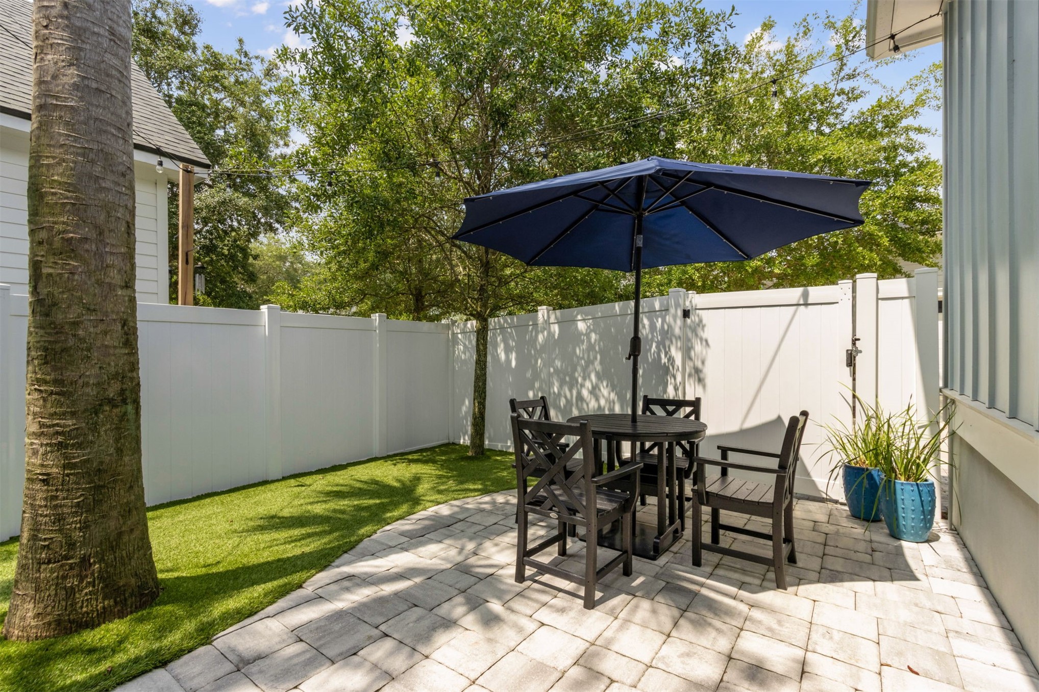 1787 AZALEA STREET
