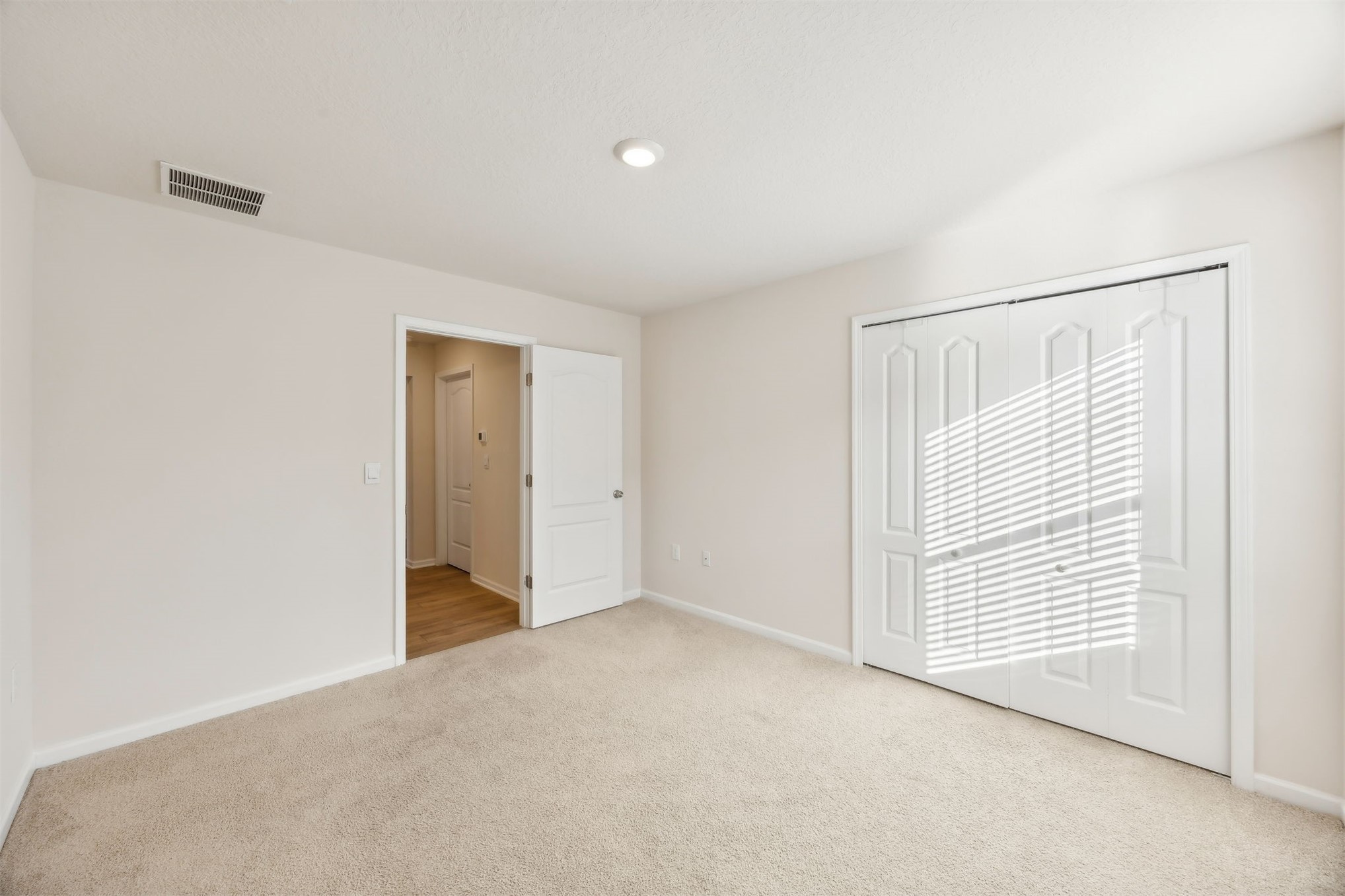 70414 WINDING RIVER DRIVE