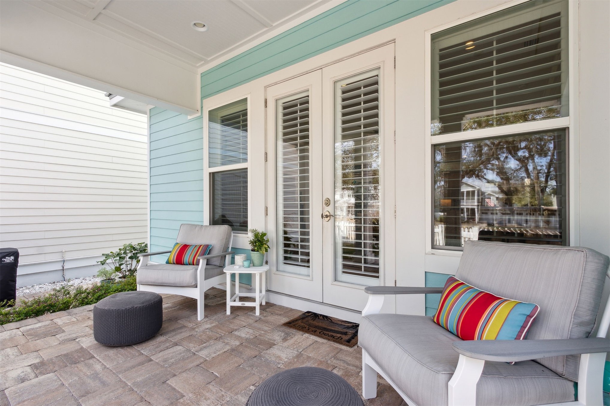 1981 AMELIA OAKS DRIVE