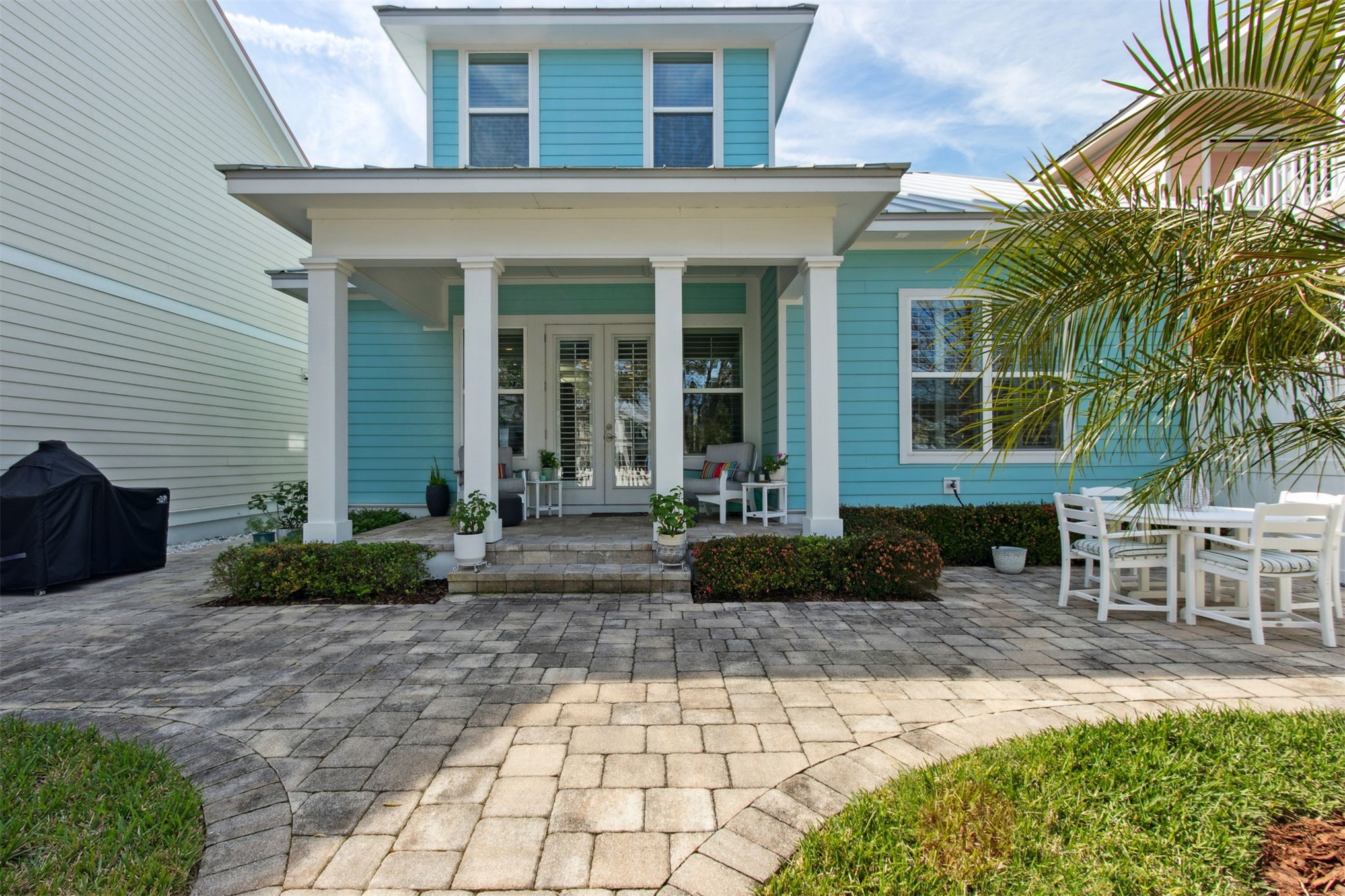 1981 AMELIA OAKS DRIVE