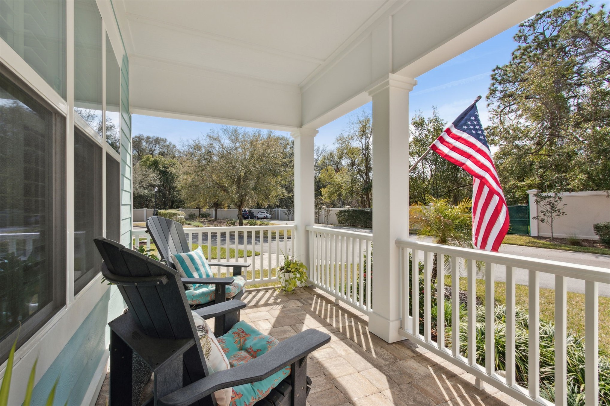 1981 AMELIA OAKS DRIVE