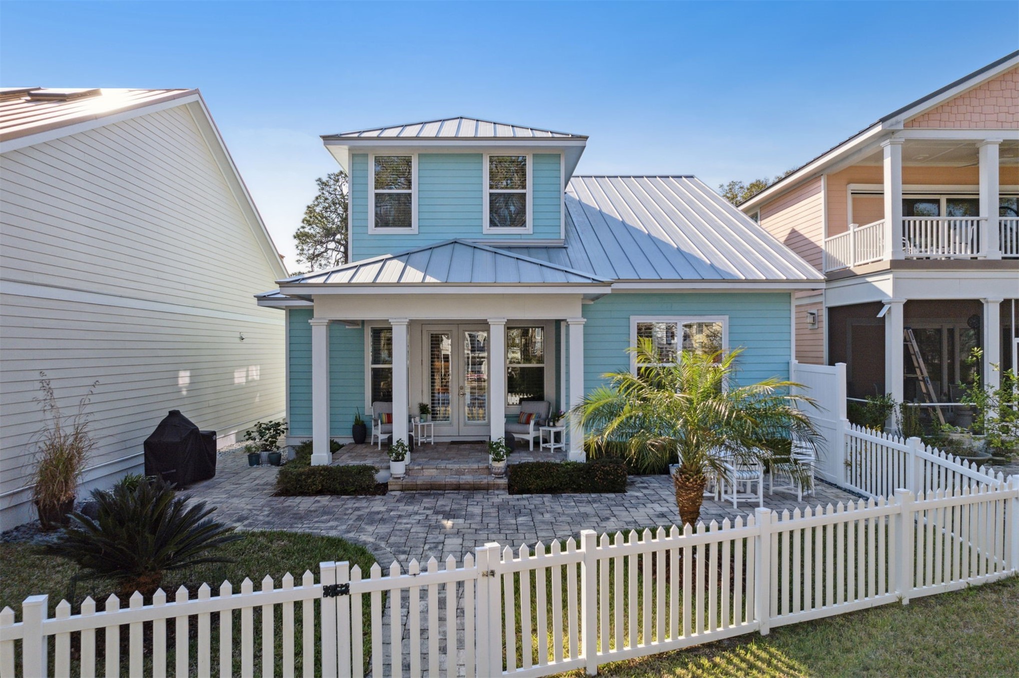 1981 AMELIA OAKS DRIVE