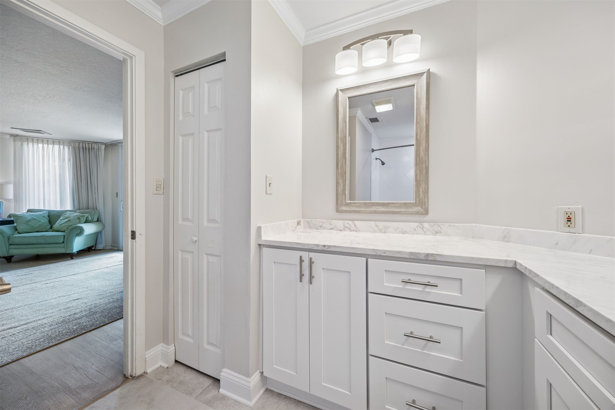 2322 / 2324 BOXWOOD LANE