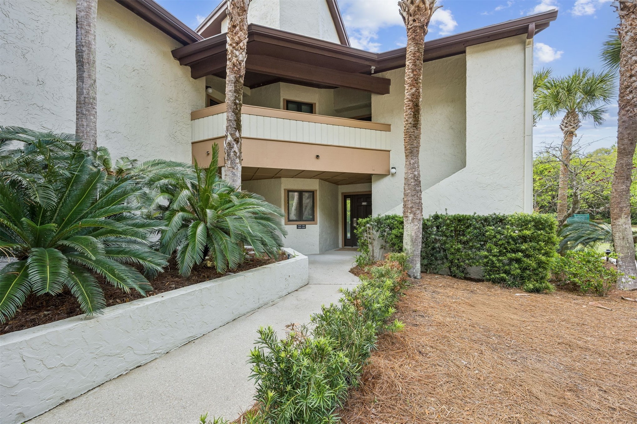 2322 / 2324 BOXWOOD LANE