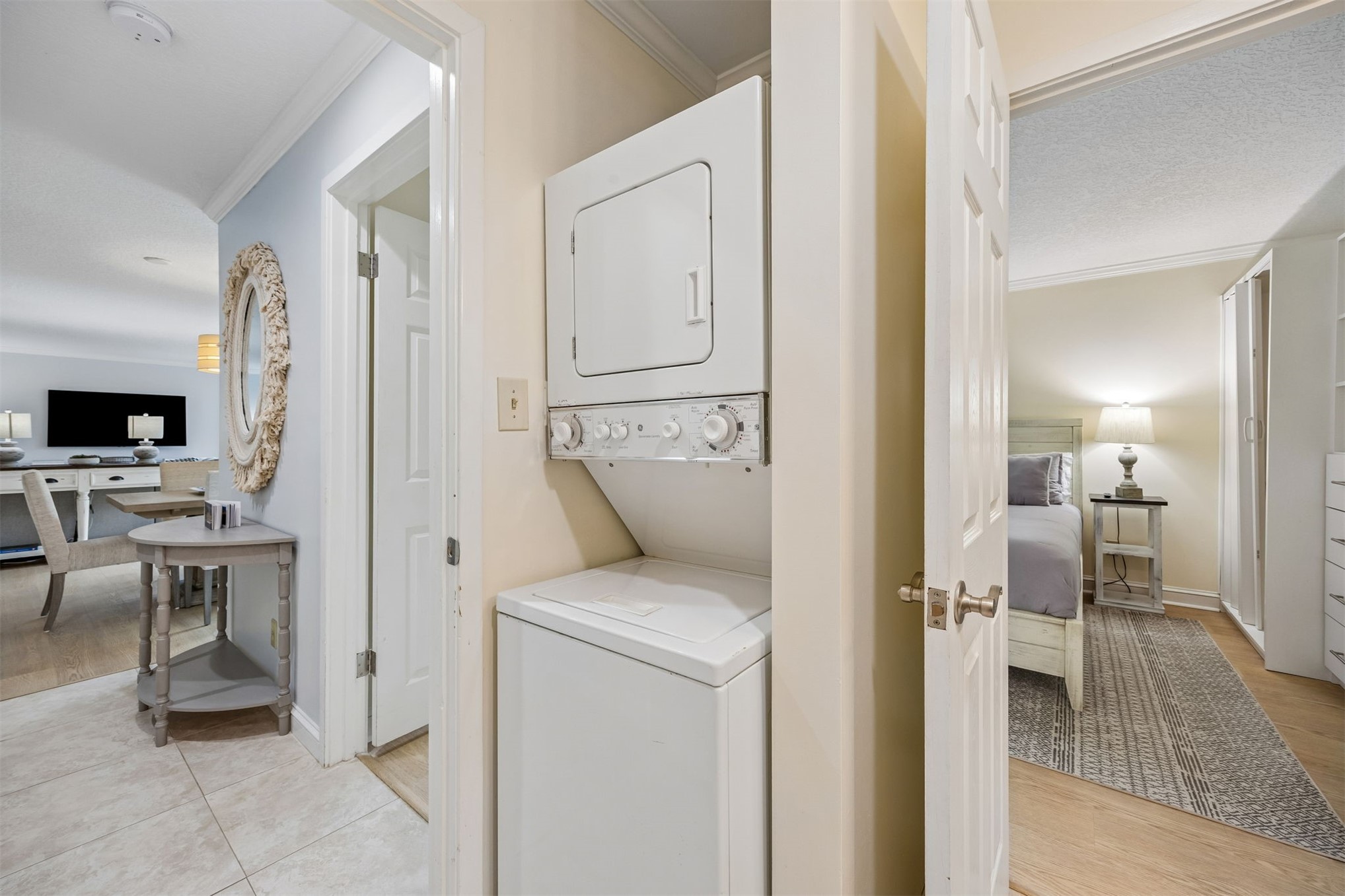 2322 / 2324 BOXWOOD LANE