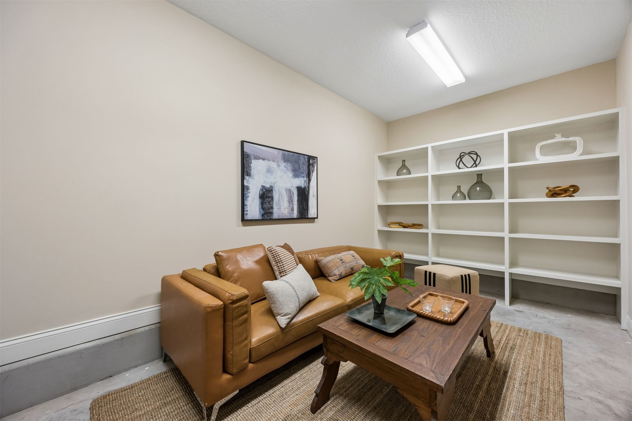 1567 OLMSTED LANE