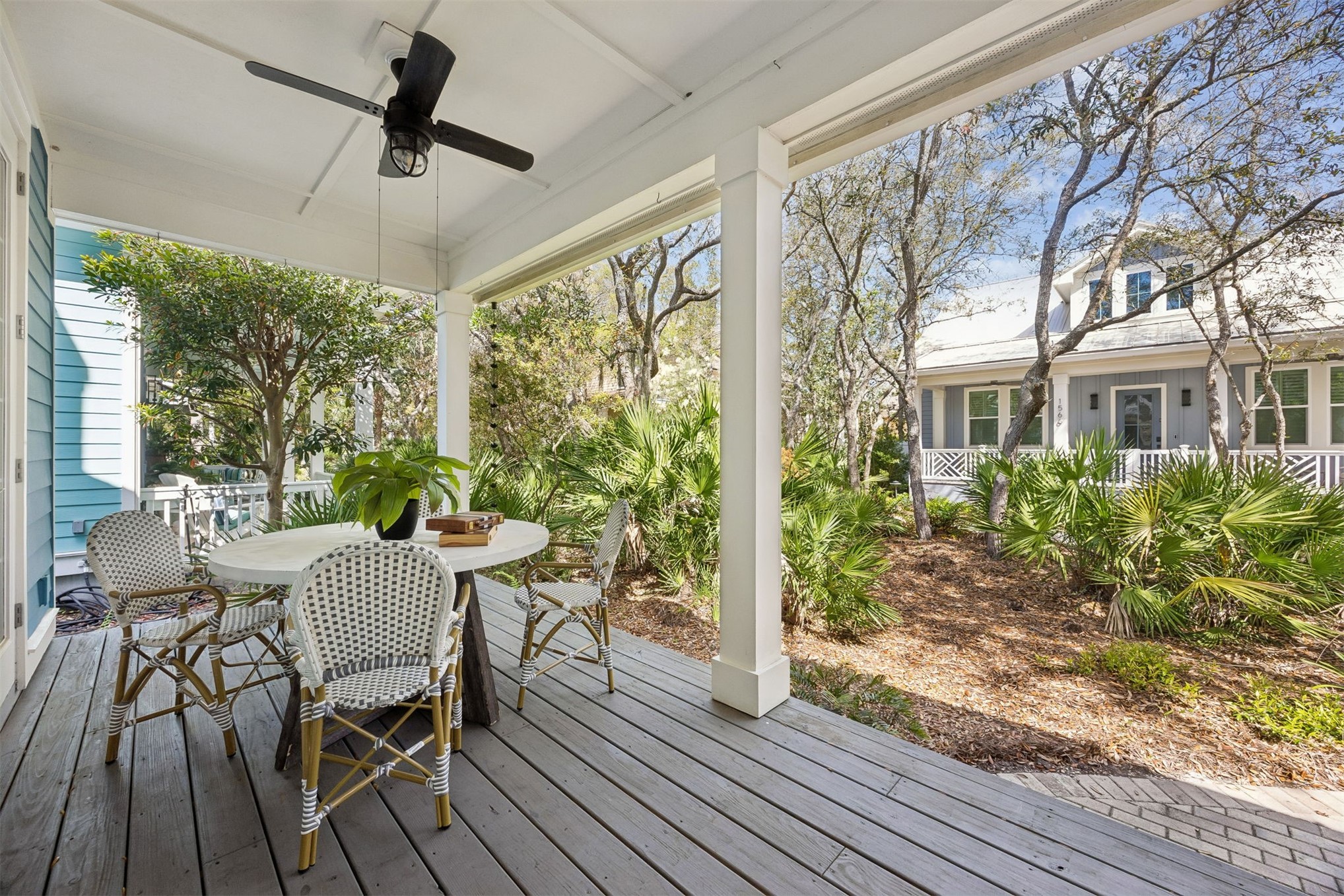 1567 OLMSTED LANE