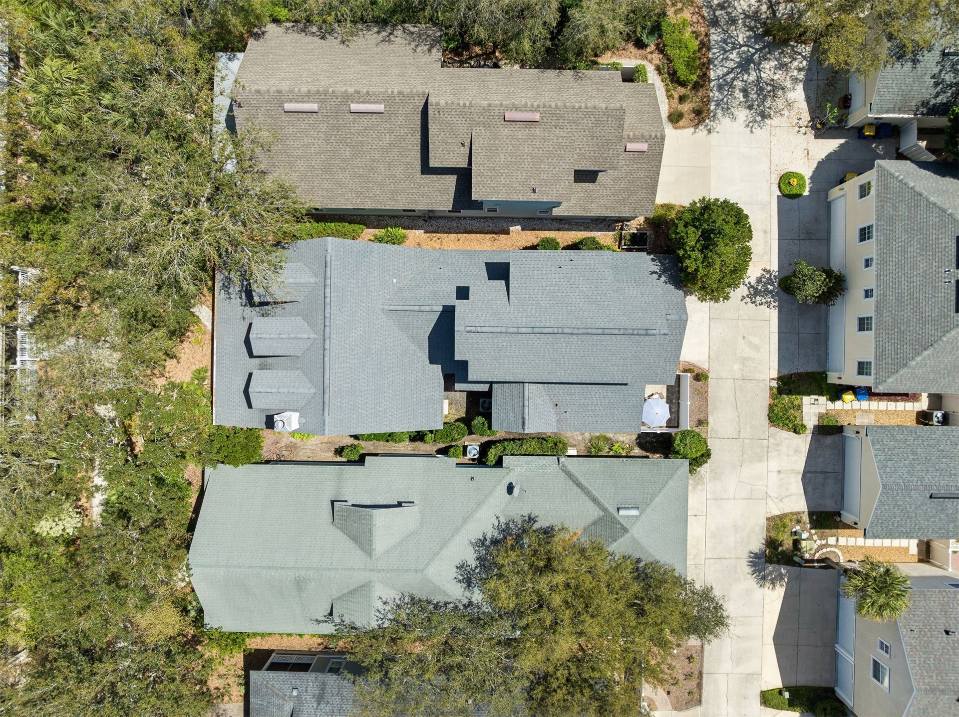 1567 OLMSTED LANE