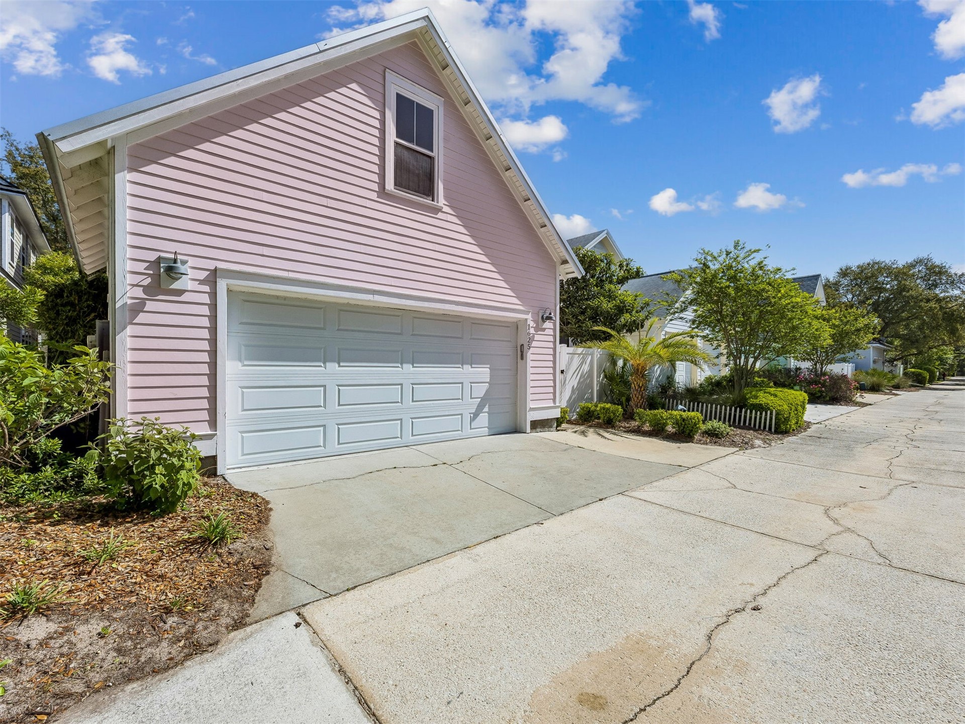 1625 OLMSTED LANE
