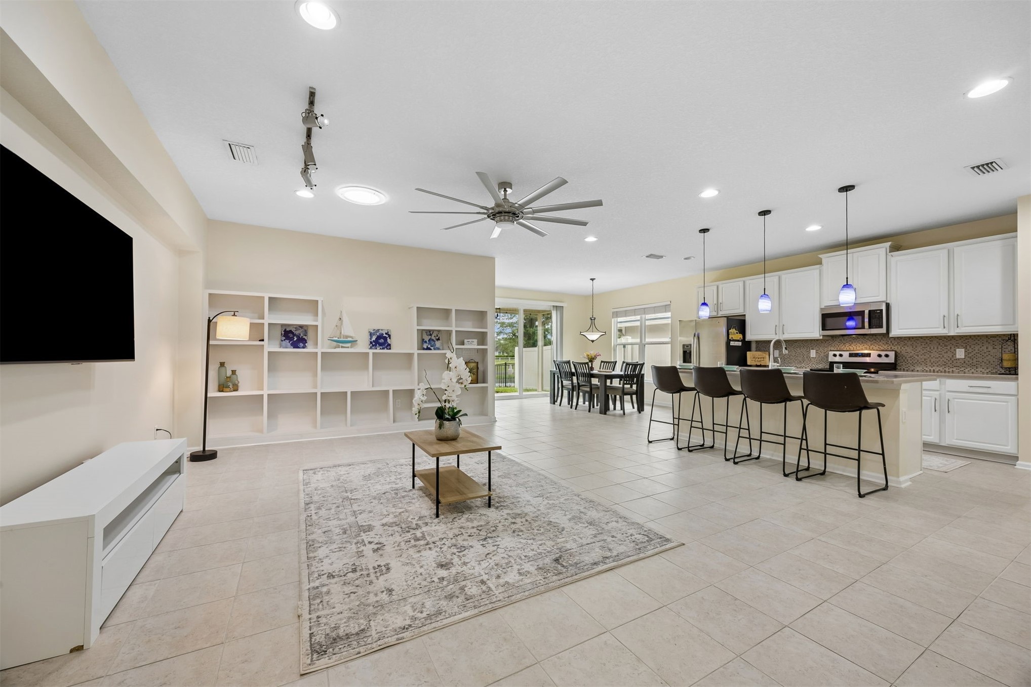 94165 WOODBRIER CIRCLE