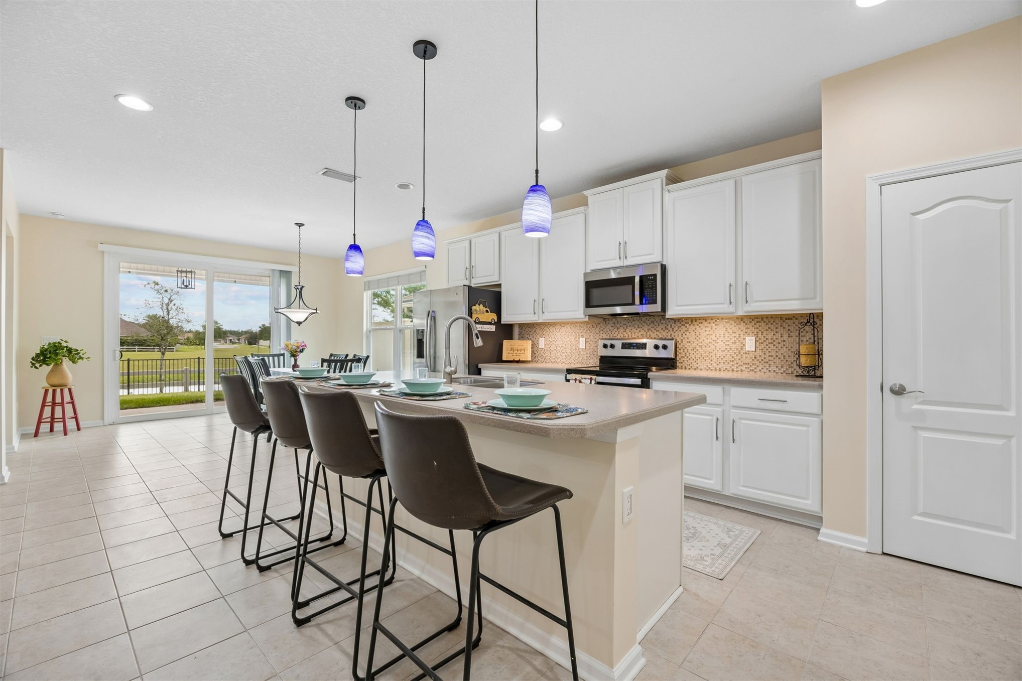 94165 WOODBRIER CIRCLE