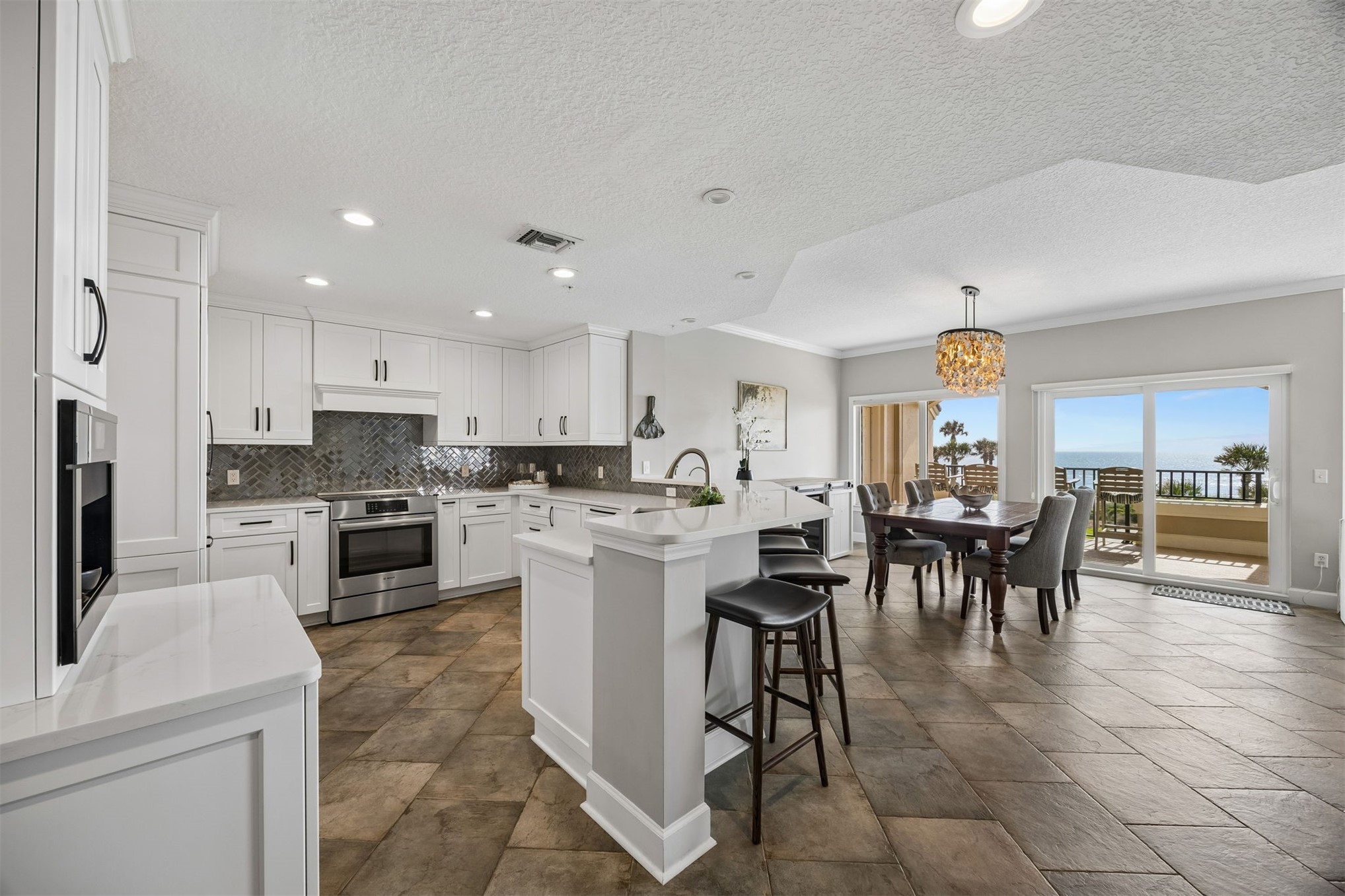 8030 FIRST COAST HIGHWAY 204