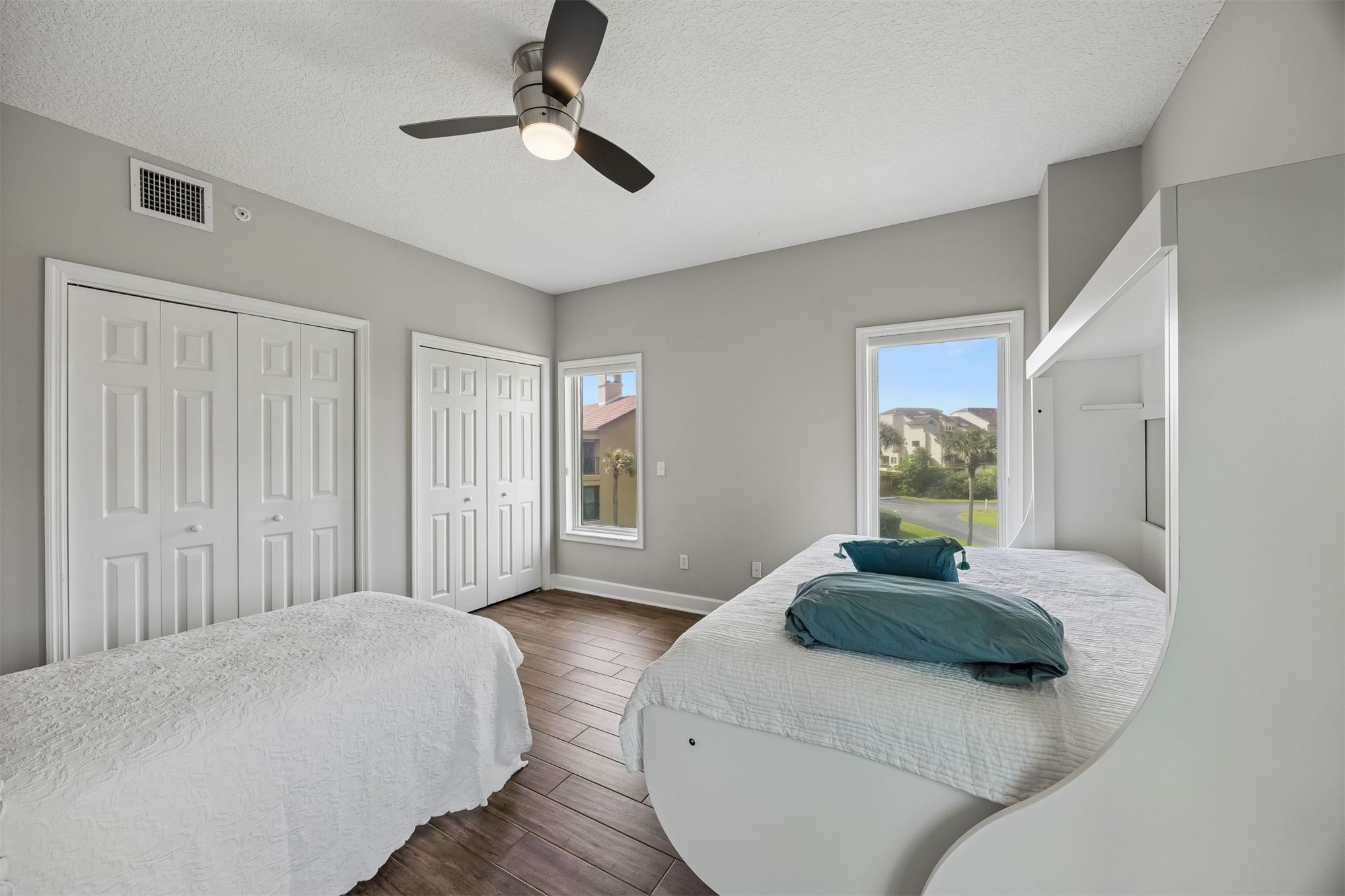 8030 FIRST COAST HIGHWAY 204