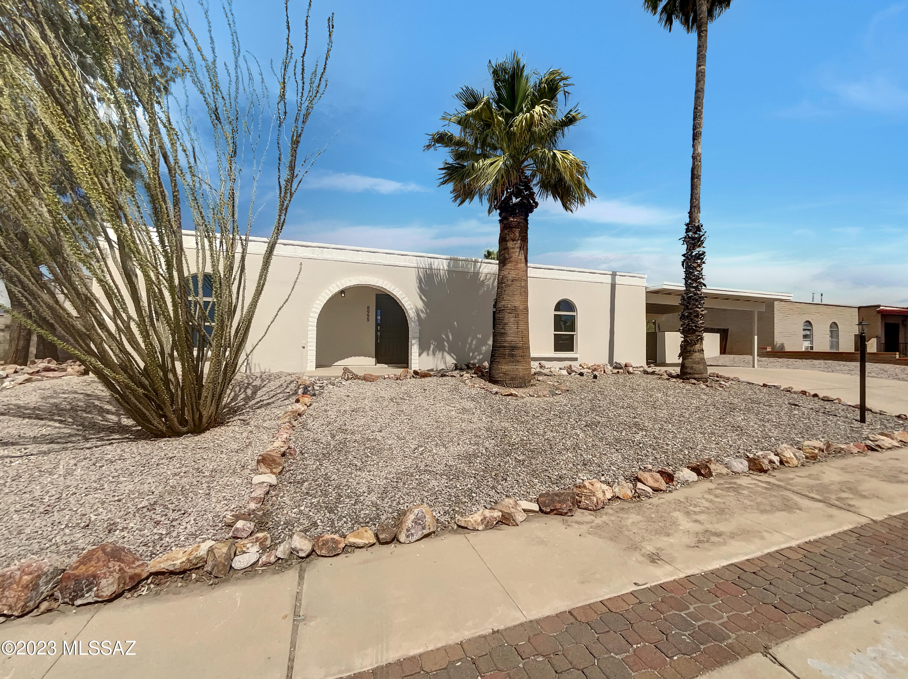 8995 E Holmes Street