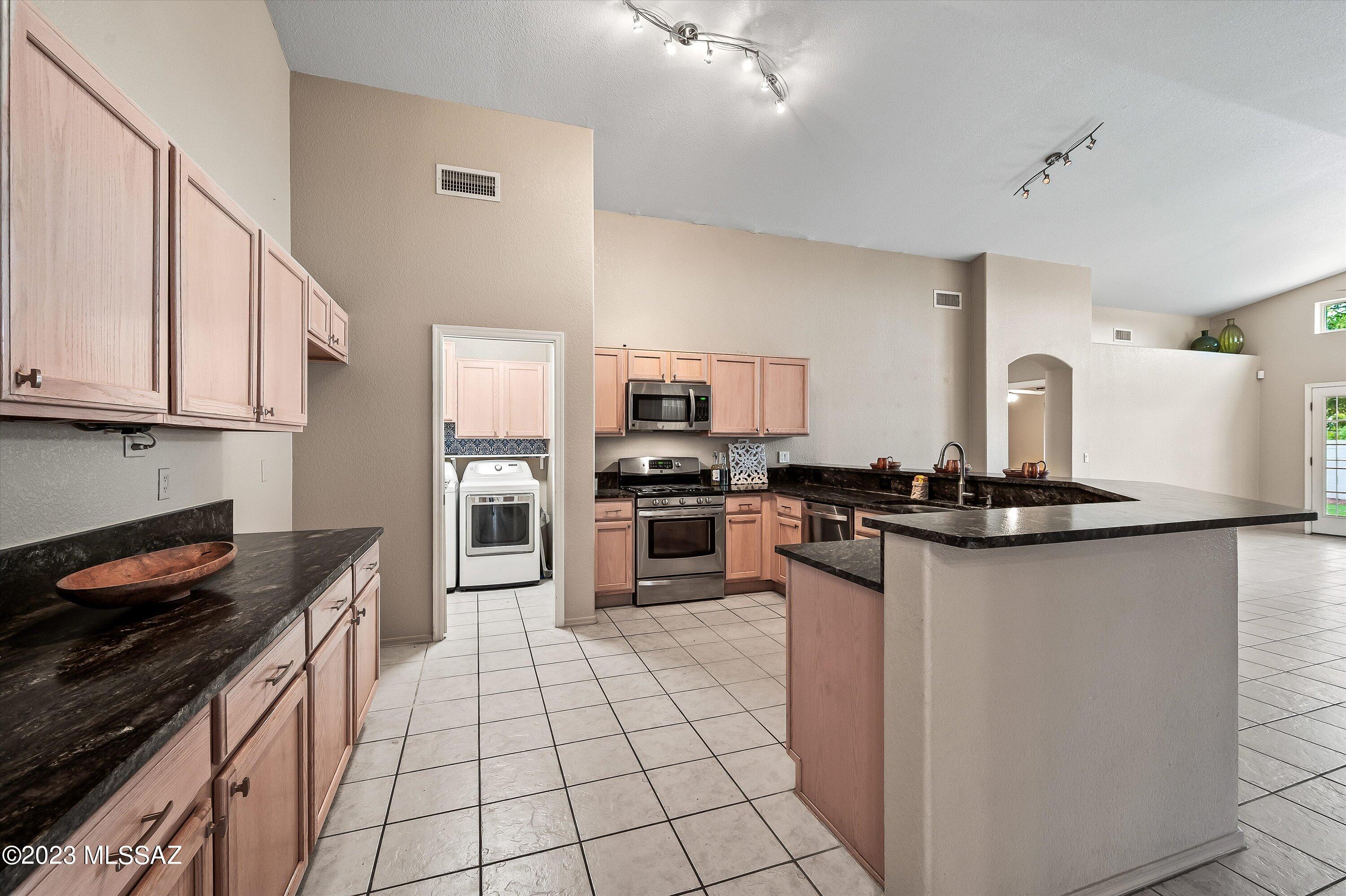 10164 E Falcon Point Drive